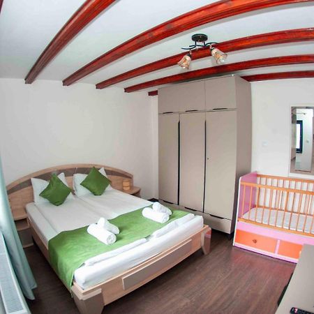 La Coti Villa Tatrang Kültér fotó
